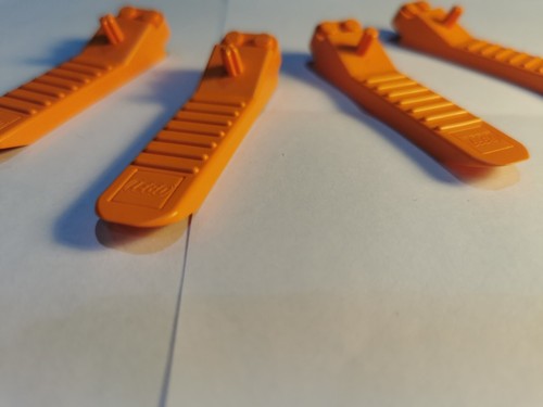 Lego brick and axle - and,